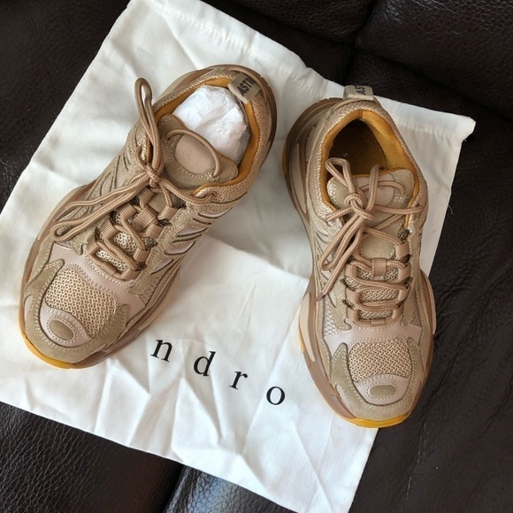 Sandro Paris Astro 1 Sneakers - Picture 1 of 12